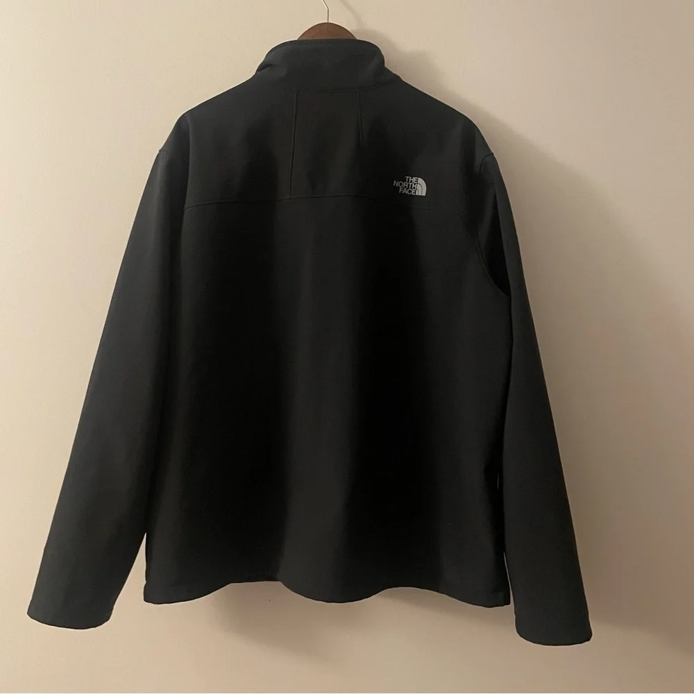 The North Face Men's Black Jacket size XXL